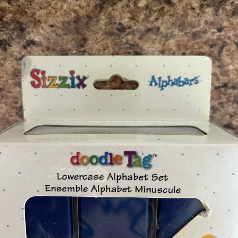 Sizzix Alphabars DoodleTag Lowercase Alphabet Die Set 38-1069 9 Alphabar Dies - Picture 2 of 6